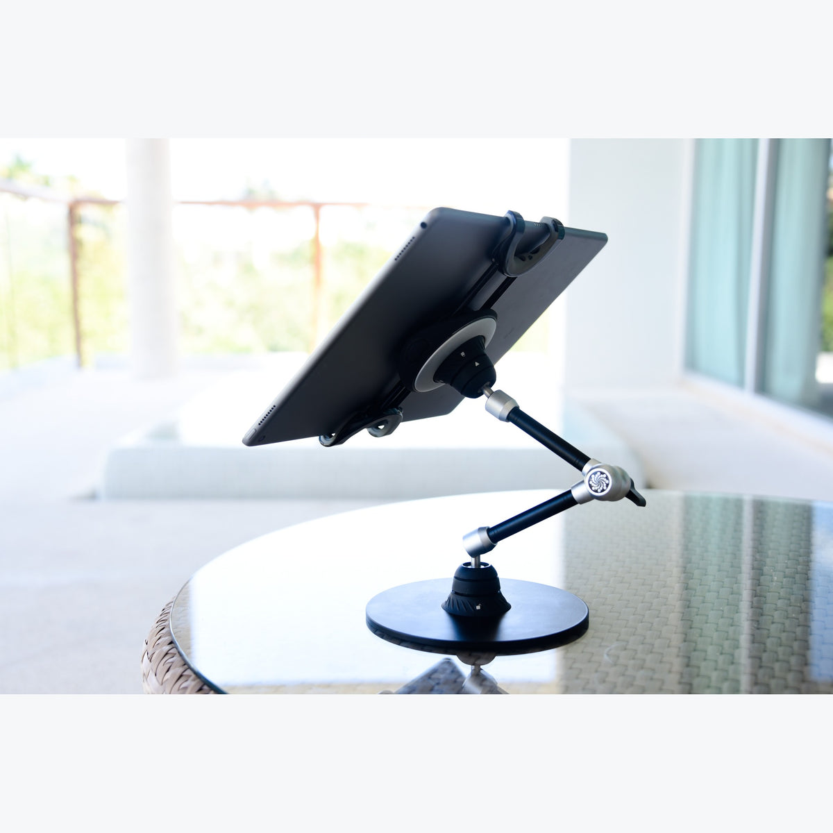 Rhino 360 kit with Spider, Bridge 360, and Gravity Plate lifestyle view